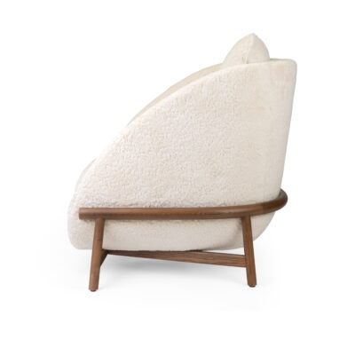 MP.4596 - MAPLE NOVA LOUNGE (3) .jpg